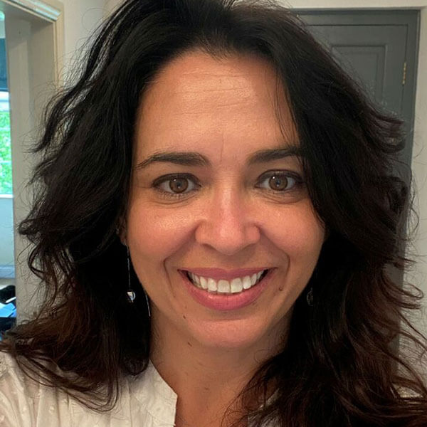 Portrait image of Ana Alfageme